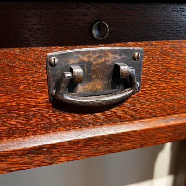 L&JG Stickley #741 Server, 1906-1912 - Image 3