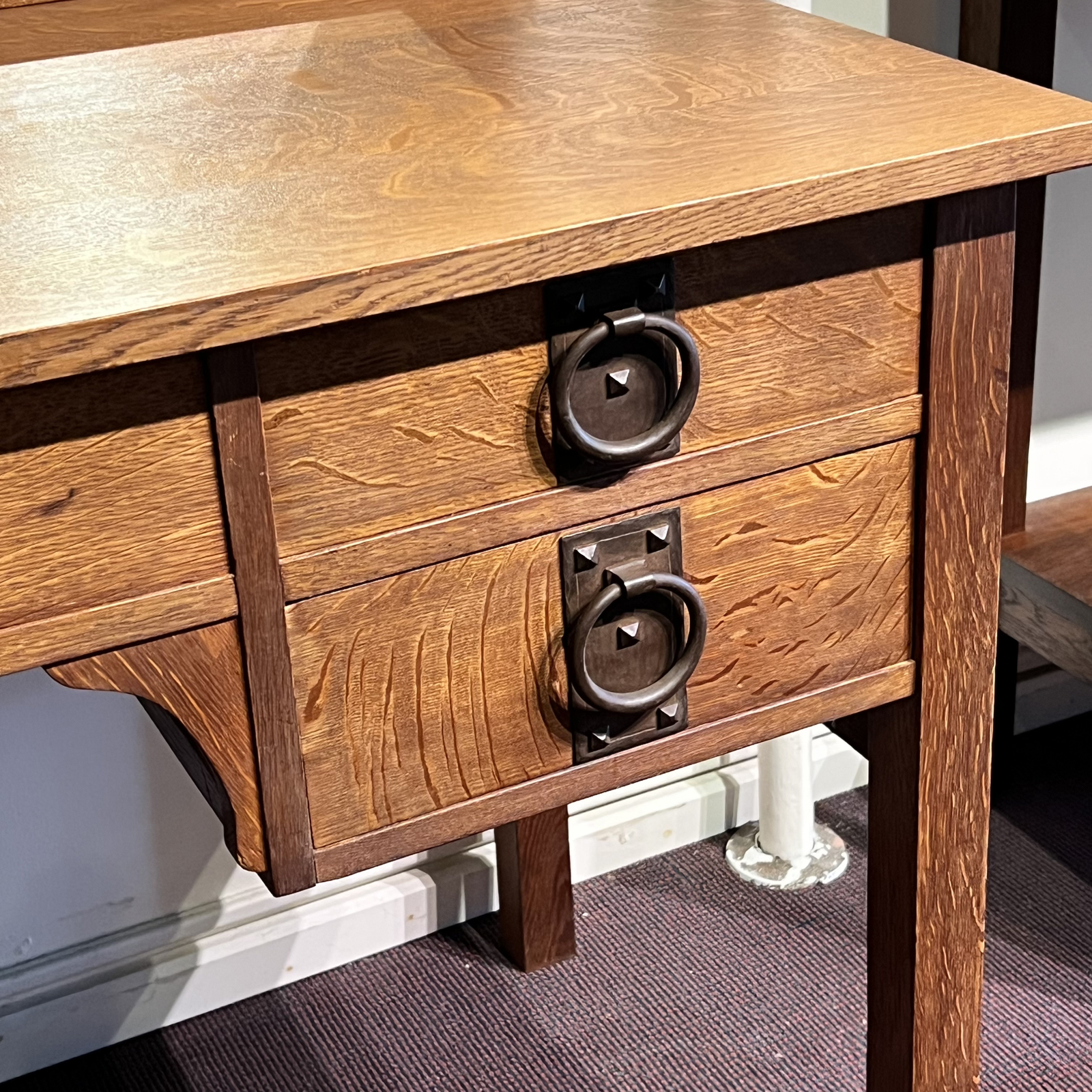 Gustav Stickley Model #907 Dressing Table - Image 2