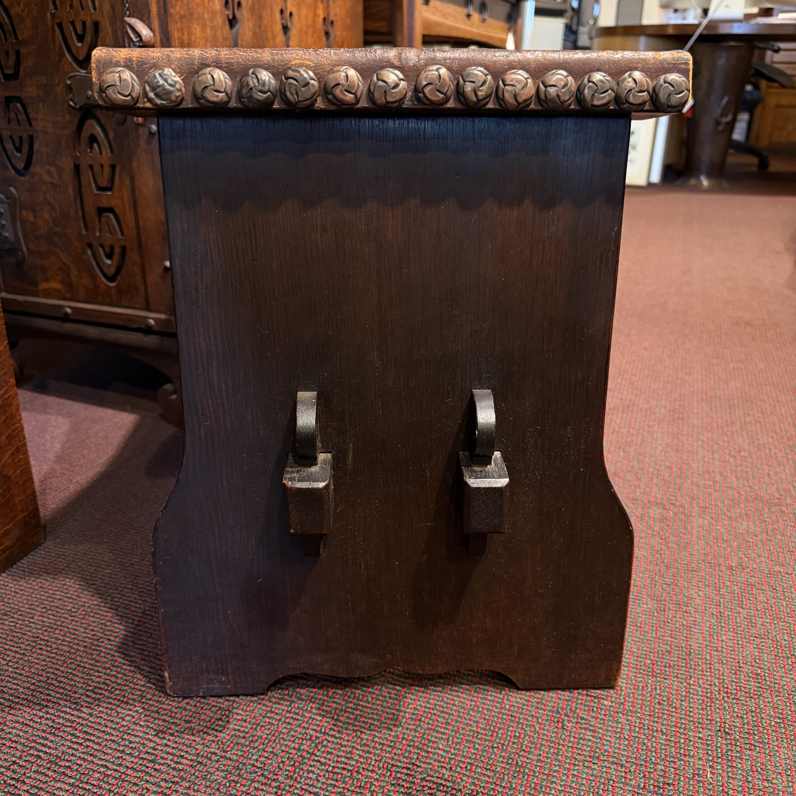 Onondaga Shops Sling Seat Stool, #309 - Image 2